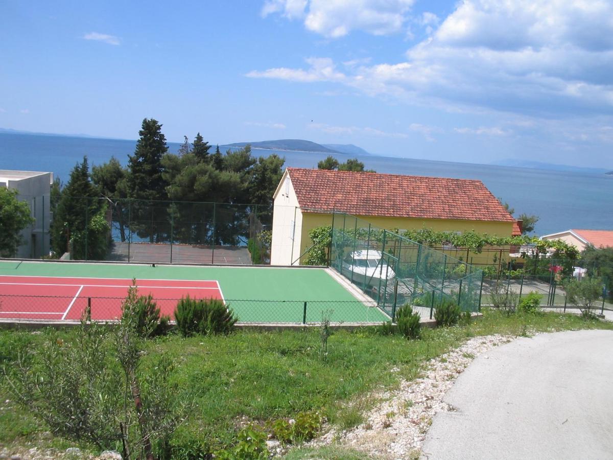 Vila Neda Podaca Luaran gambar